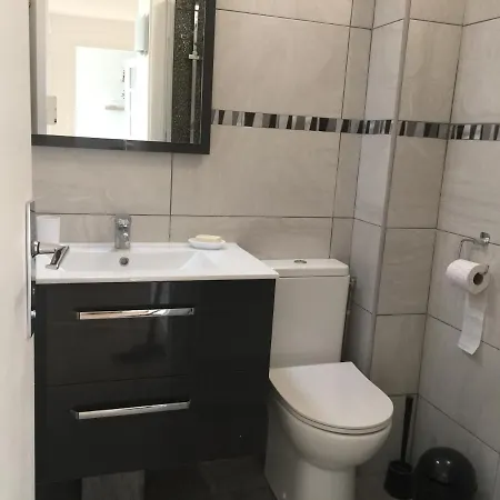 T2 Hyper Centre Bord De Loire Parking 南特