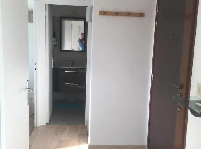 T2 Hyper Centre Bord De Loire Parking *